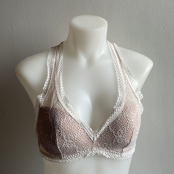 Victoria’s Secret Racer Back Bra Small - Picture 7 of 7